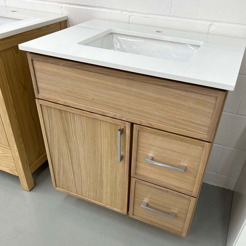 Faro 30" freestanding bathroom vanity in natural oak