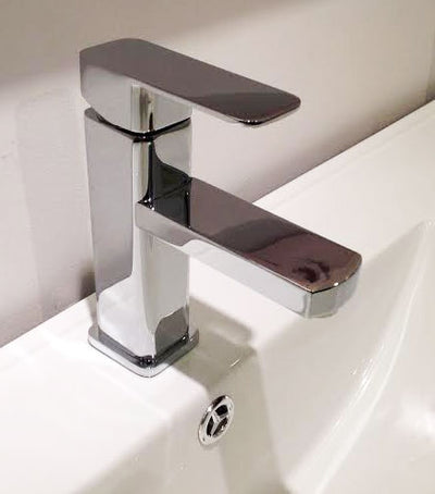 Single Lever Vanity Faucet 5.75"x7"H #FT603